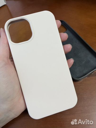 Чехол на iPhone 7/13 новый