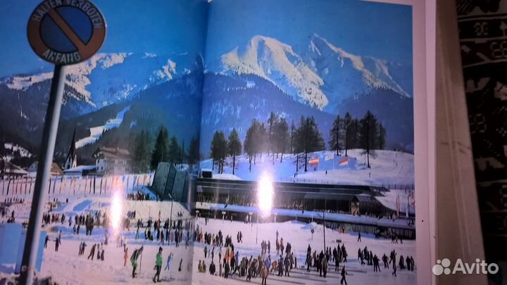 Приемник VEF-201, электроника 302, значки