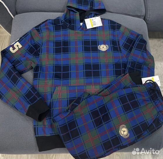 Костюм Jordan holiday лимитированный выпуск