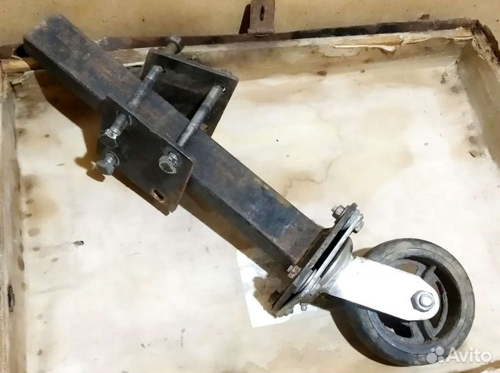 Опорное колесо для прицепа, поворотное