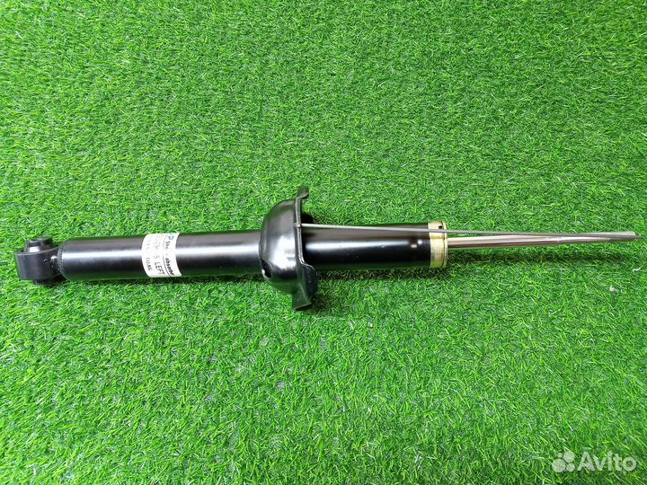 Амортизатор задний прав/лев Toyota Mark 2