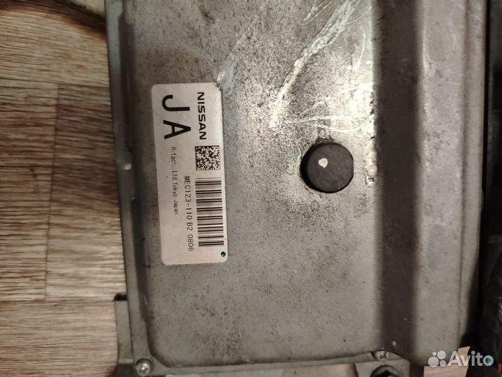 Проводка двигателя с блоком управления Nissan