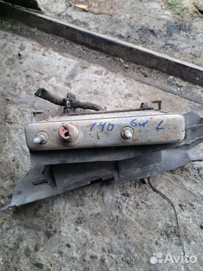 Радиатор масляный Mercedes W140