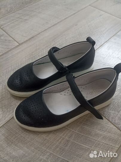 Туфли для девочки
