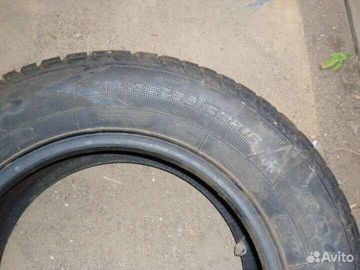 Goodyear Eagle Ultra Grip 235/60 R16