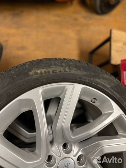 Pirelli Scorpion Zero 275/45 R21 110Y