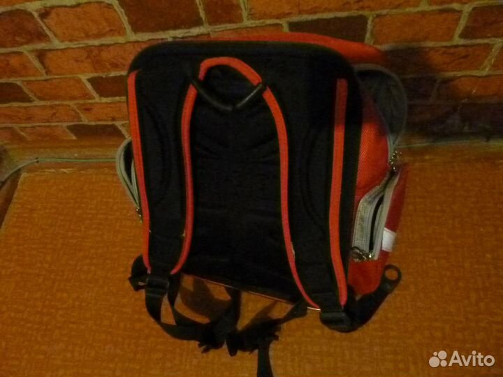 Рюкзак в школу для девочки