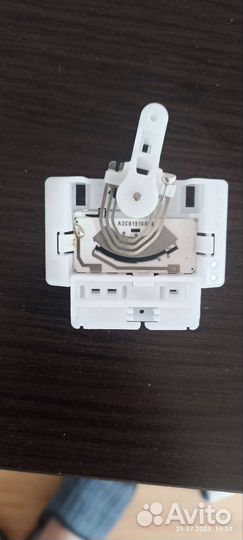 Датчик уровня топлива skoda rapid