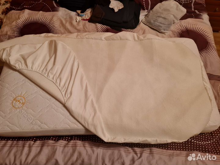 Матрас наматрасник детский