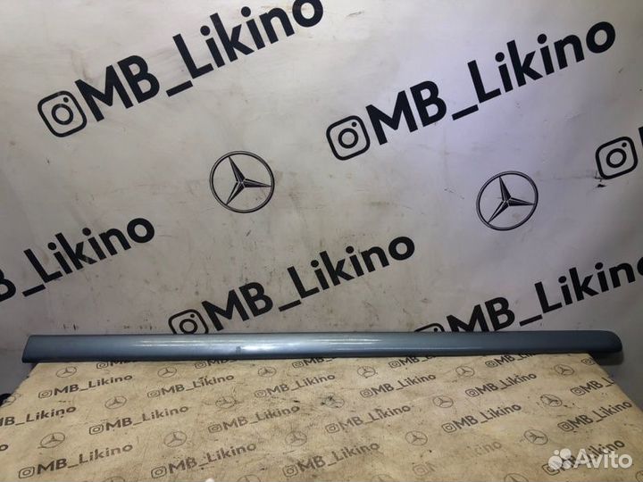 Молдинг двери передний левый Mercedes Ml W163