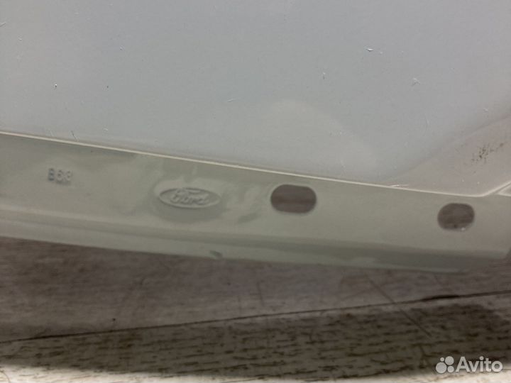 Крыло левое, правое на Форд Транзит