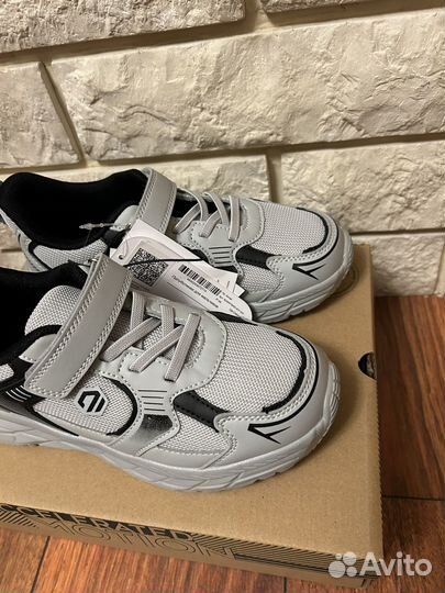 Кроссовки для мальчика