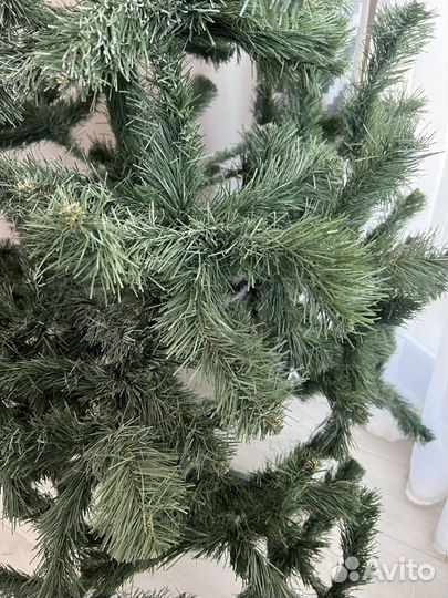 Елка искусственная