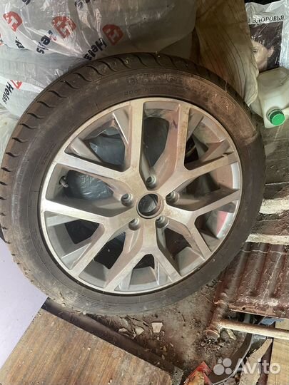 Goodyear EfficientGrip 205/50 R17