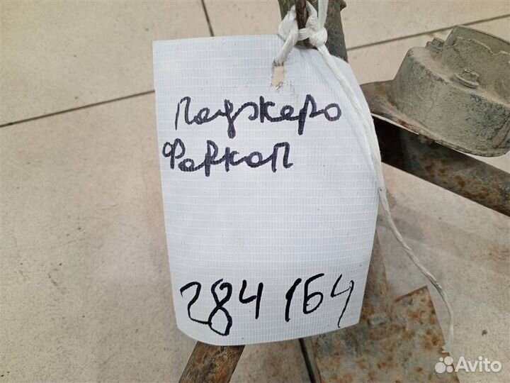 Фаркоп Mitsubishi Pajero iO 1998-2007