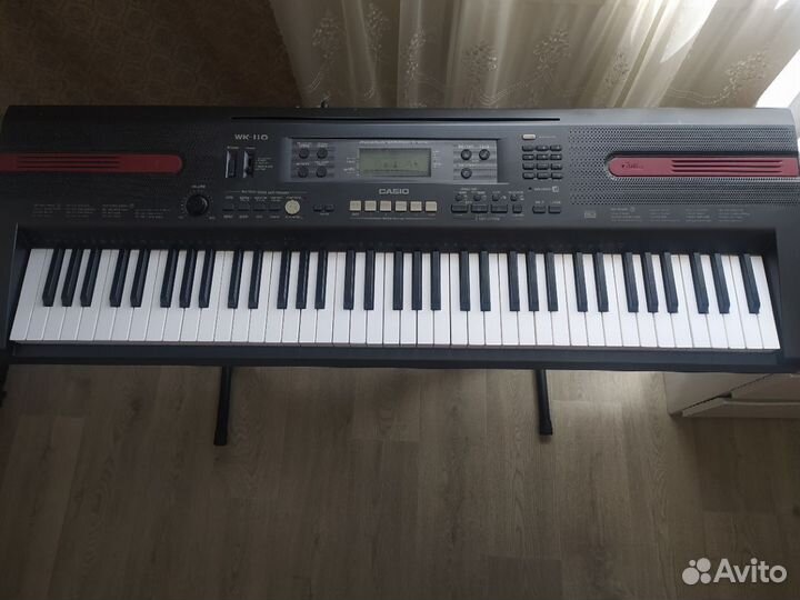 Синтезатор casio WK-110 со стойкой и педалью