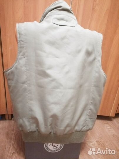 Жилетка женская утепленная