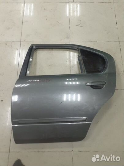 Дверь задняя левая Nissan Cefiro A33