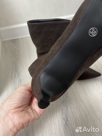 Полусапоги новые 38 размер