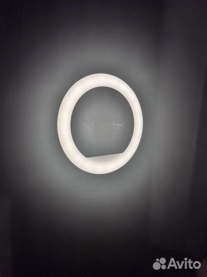 Кольцевая лампа со штативом