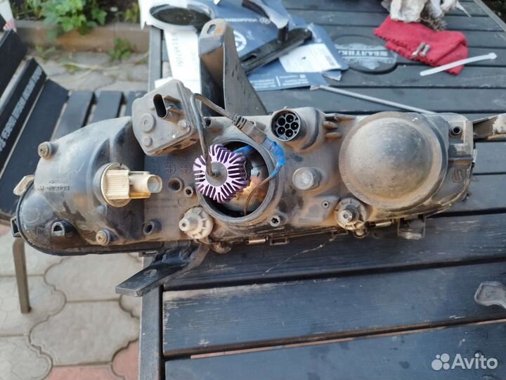 Фара на opel omega б линзованые