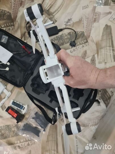 Квадрокоптер Hubsan Zino H117s