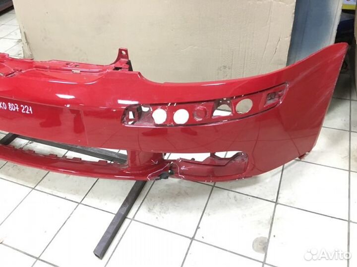 Бампер передний Volkswagen Golf 5