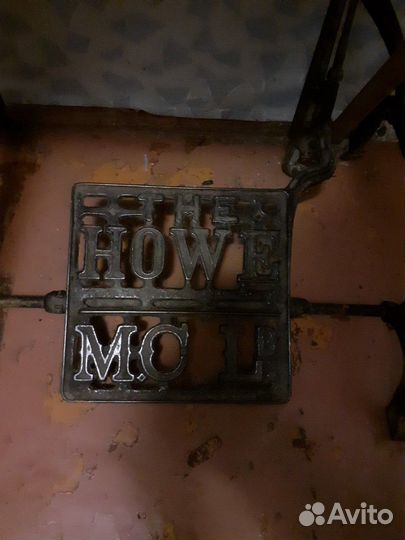 Швейная машинка зингер