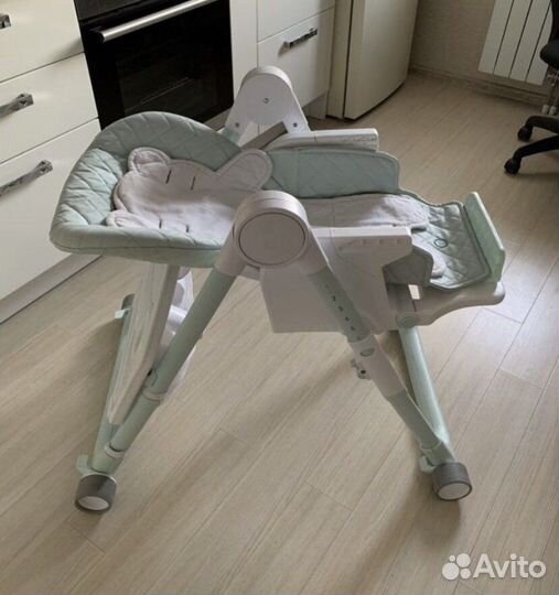 Стульчик для кормления happy baby