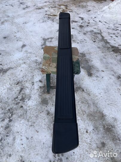 Продам оригинальный порог