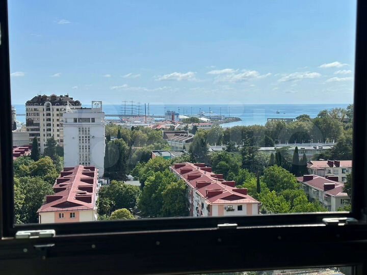 2-к. квартира, 42 м², 13/14 эт.