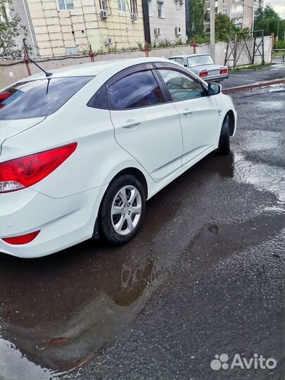 Hyundai Solaris 1.6 МТ, 2011, 179 130 км