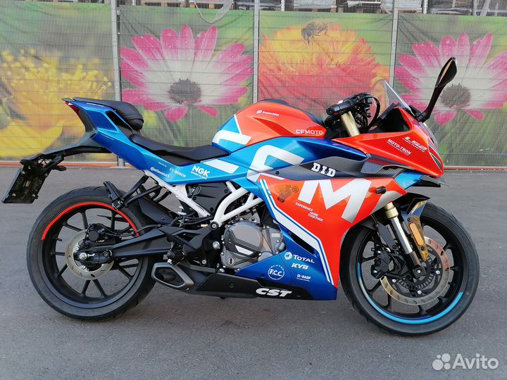 Cfmoto 300SR (ABS)