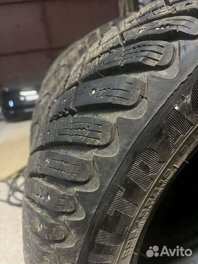 Goodyear Ultragrip Ice Arctic 205/55 R16