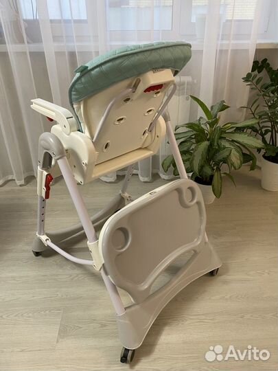 Стульчик для кормления babyton