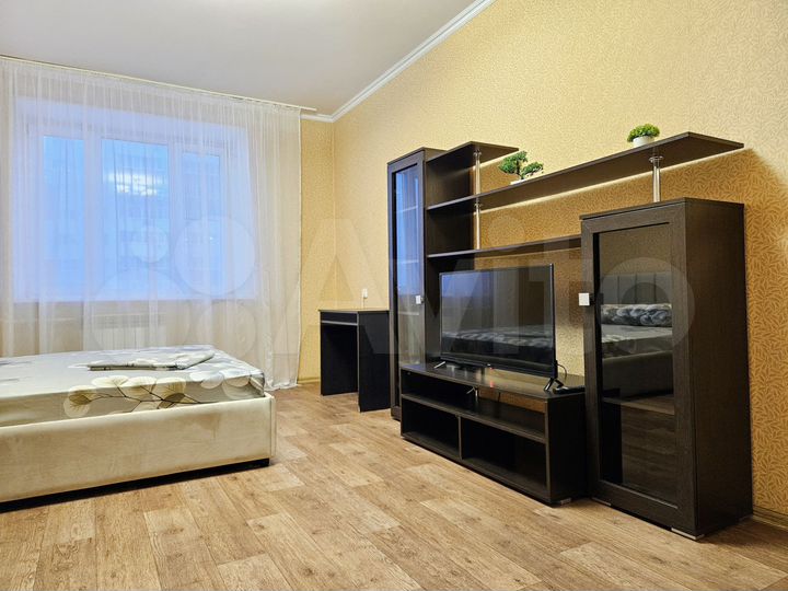 1-к. квартира, 45 м², 8/14 эт.