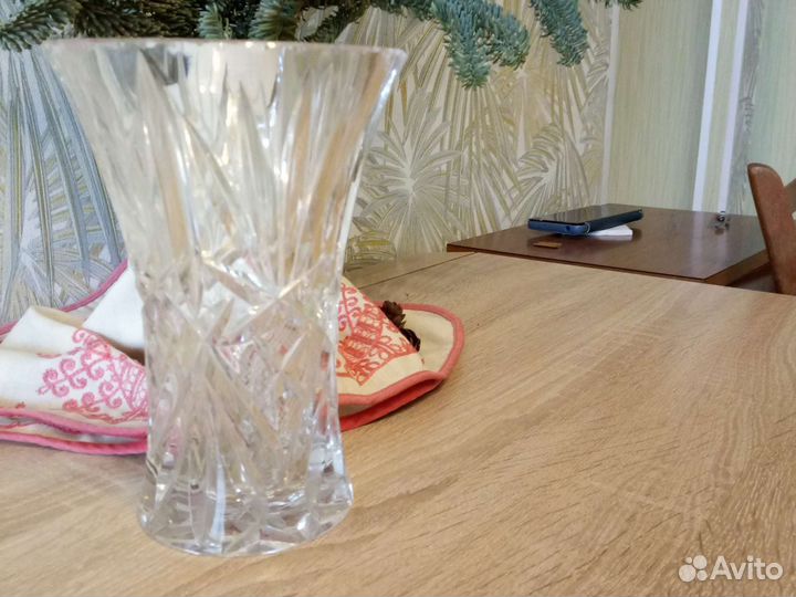 Ваза хрустальная в идеале высота ок 20 см