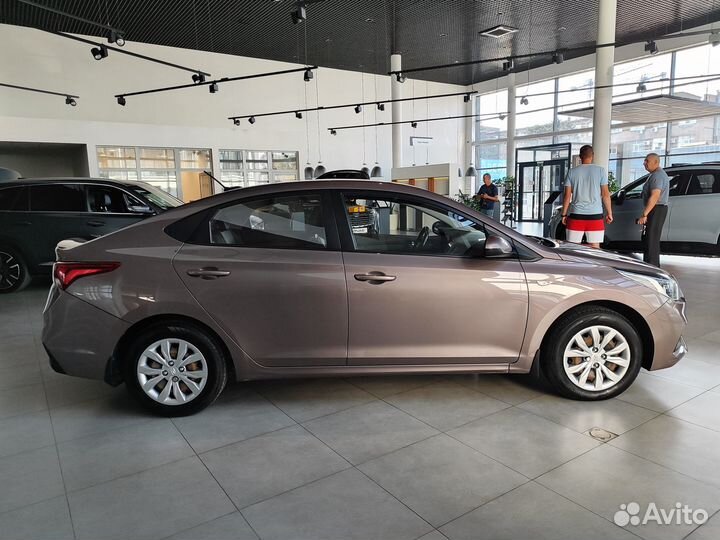 Hyundai Solaris 1.6 AT, 2018, 115 300 км