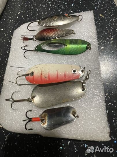 Воблер, блесна, вертушка