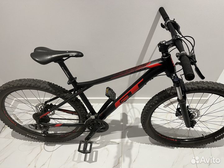 Велосипед GT Avalanche Sport