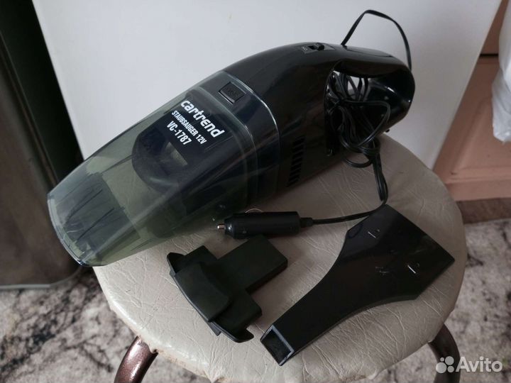 Автомобильный пылесос