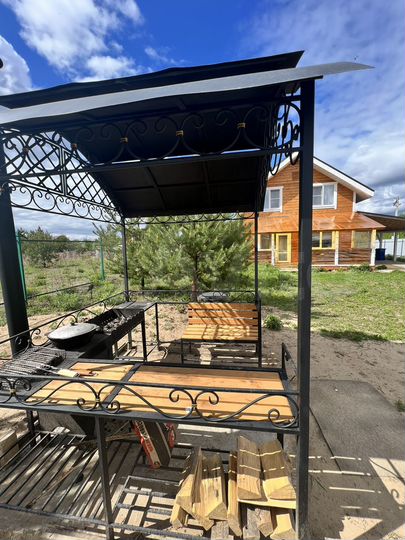 Дом 131 м² на участке 8,5 сот.