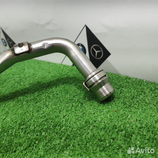 Патрубок системы охлаждения Mercedes-Benz