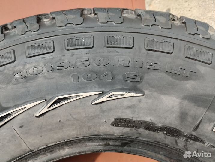 Kumho Road Venture AT61 245/9.5 R15 104B