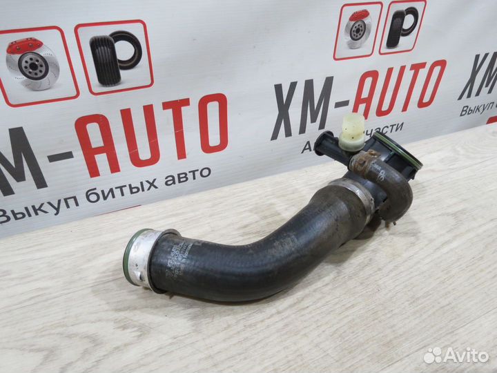 Патрубок интеркулера Porsche Macan