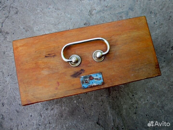 Барограф в деревянном корпусе