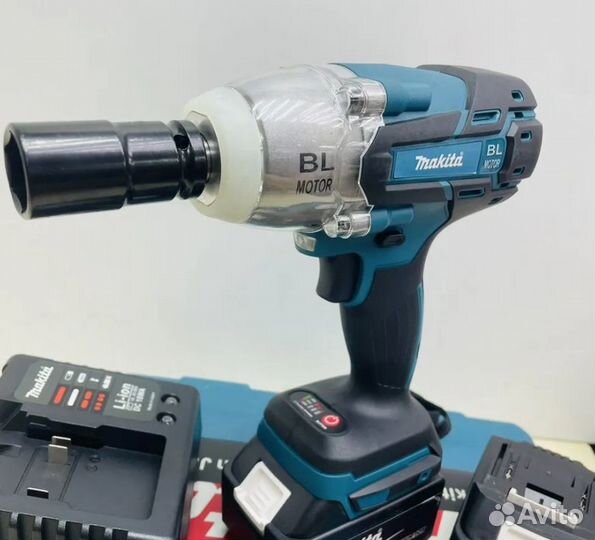 Гайковерт аккумуляторный Makita 1500 N.m