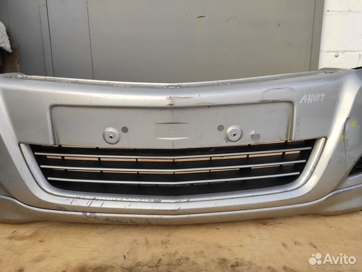 Бампер передний на Opel Astra H Рестайлинг 5Д