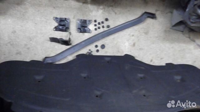 Детали капота комплект Audi A8 D4 4H0 2013