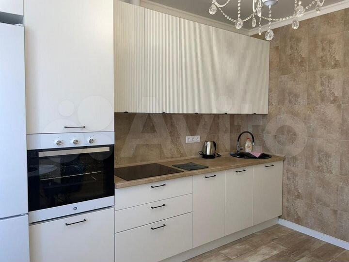 2-к. квартира, 50 м², 18/18 эт.